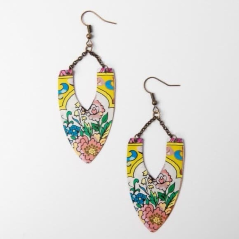 NEW Lottie Earrings